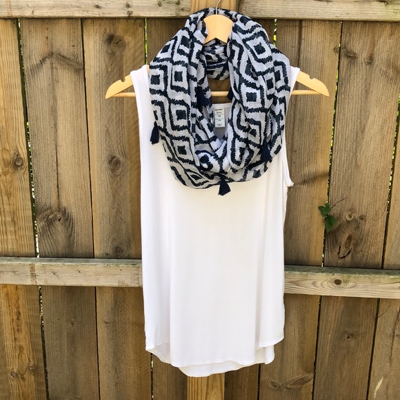Old Navy Tops - Old Navy White Sleeveless Tank Top with Navy Patterned Scarf